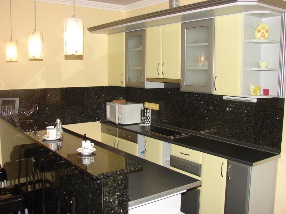 Wolf Apartman101, Wolf Apartman 102 Hotel Sarvar Ngoại thất bức ảnh